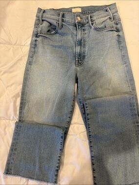 Light Blue Straight-Leg Women’s Jeans